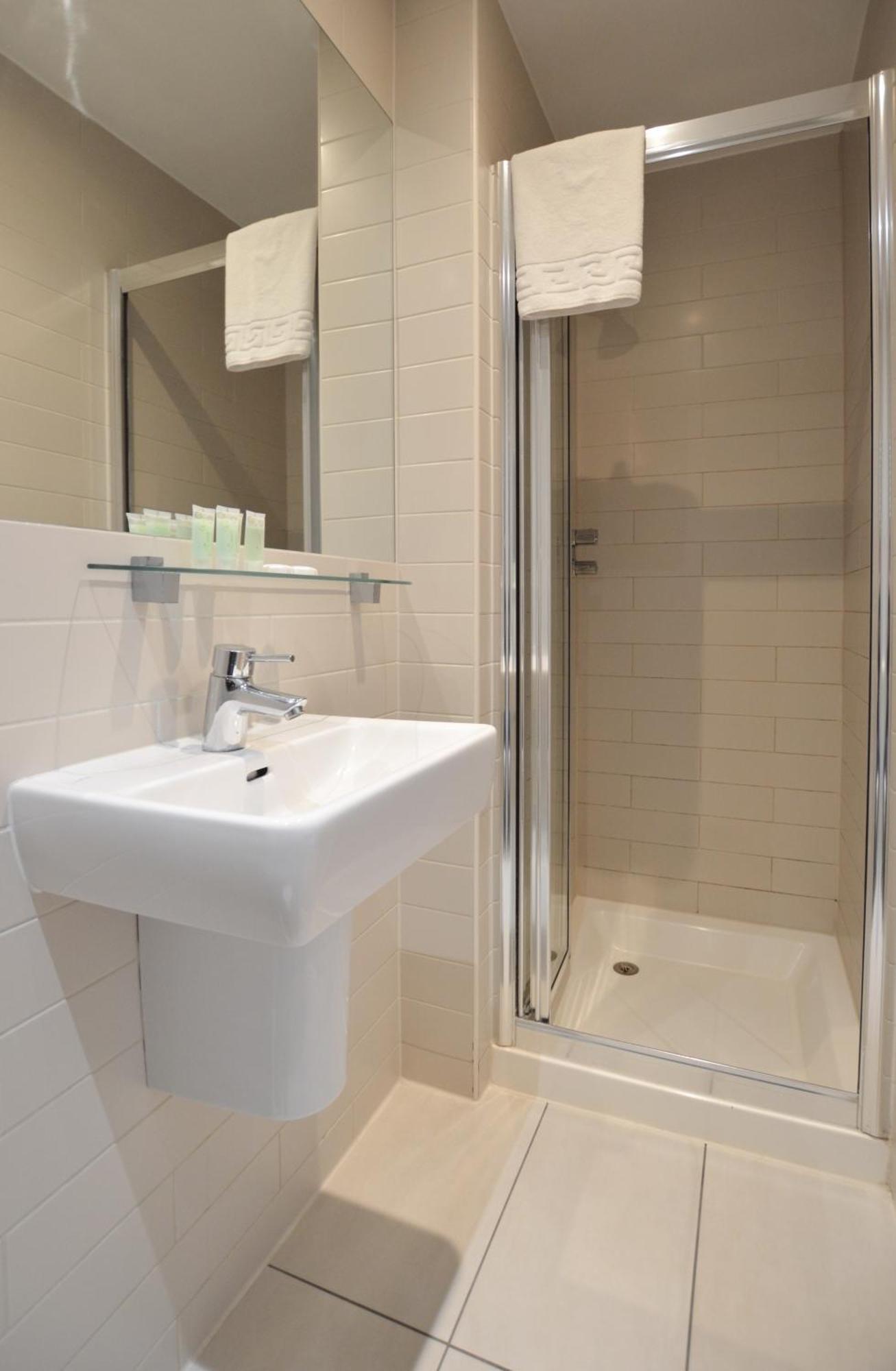St James House Serviced Apartments By Concept Apartments Лондон Екстериор снимка