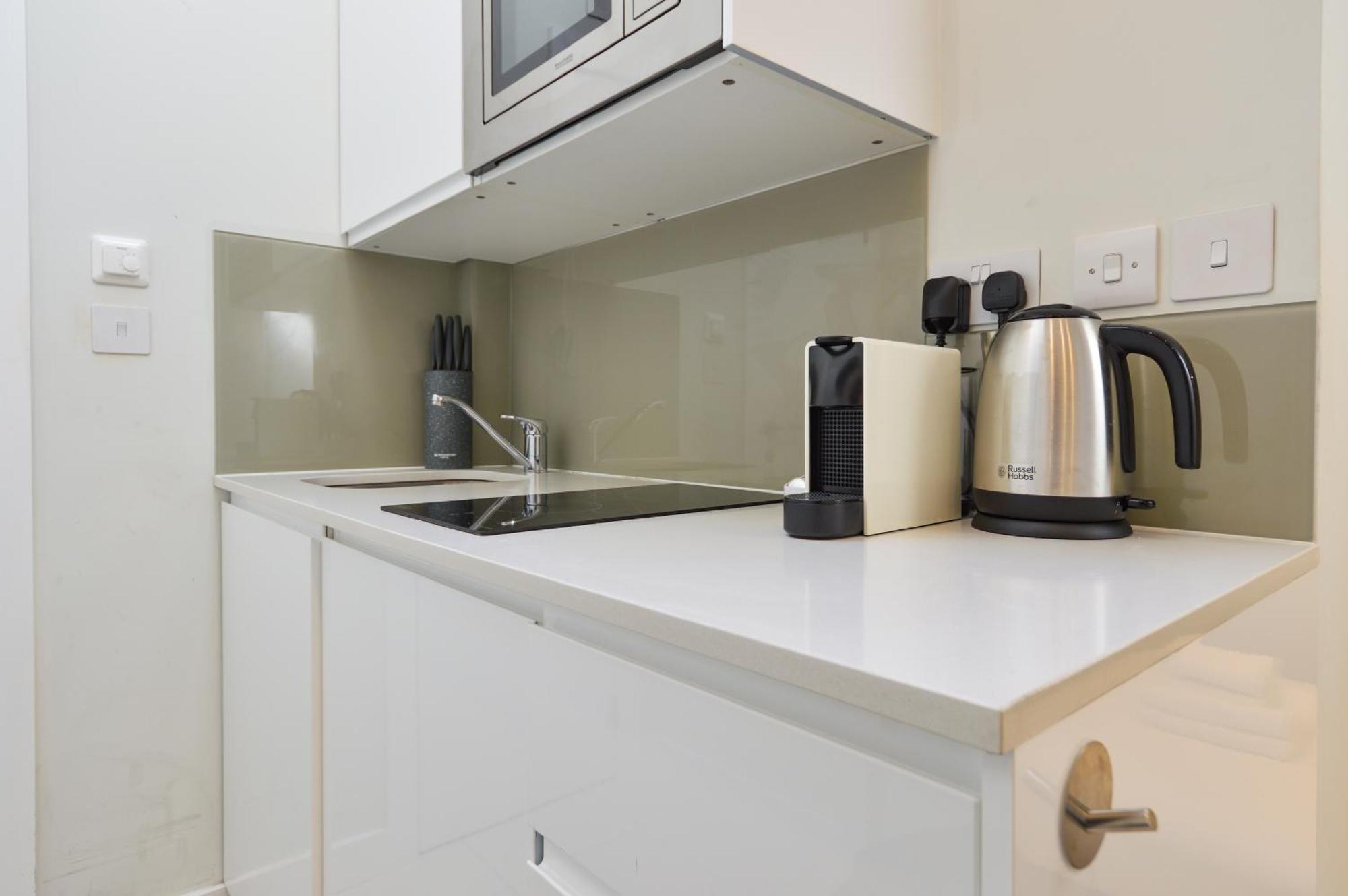 St James House Serviced Apartments By Concept Apartments Лондон Екстериор снимка