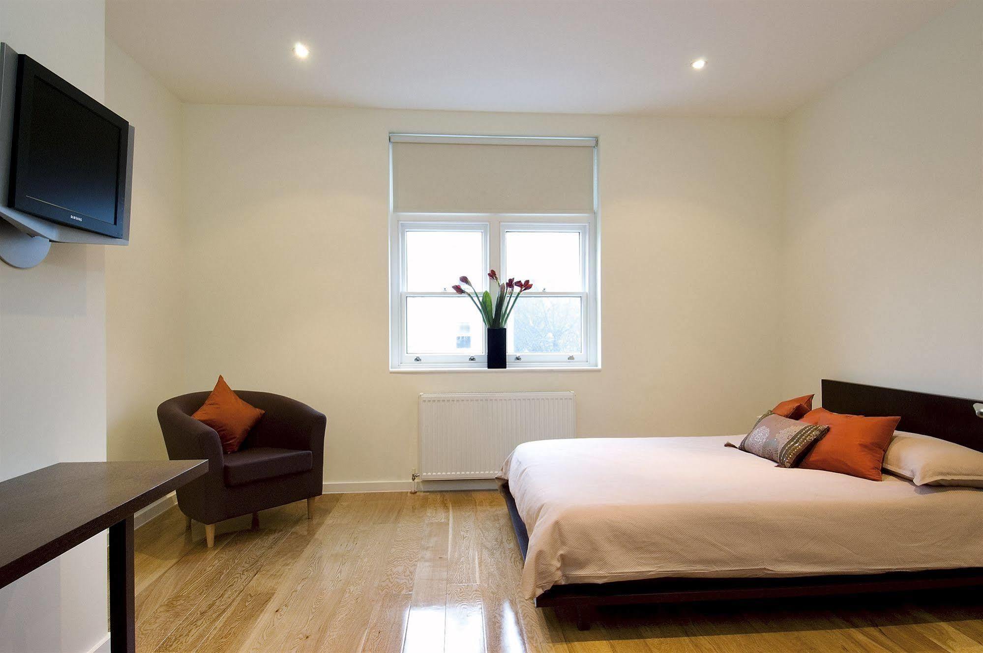 St James House Serviced Apartments By Concept Apartments Лондон Екстериор снимка